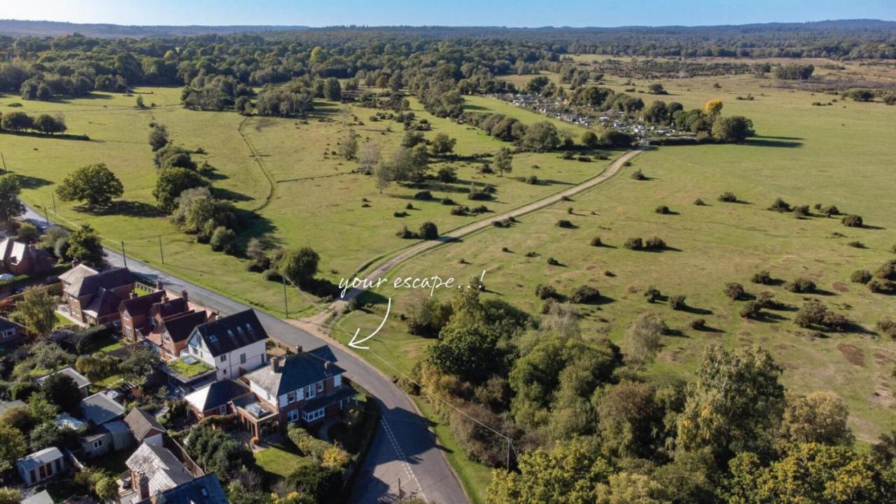 Surrey Lodge Brockenhurst Exterior photo